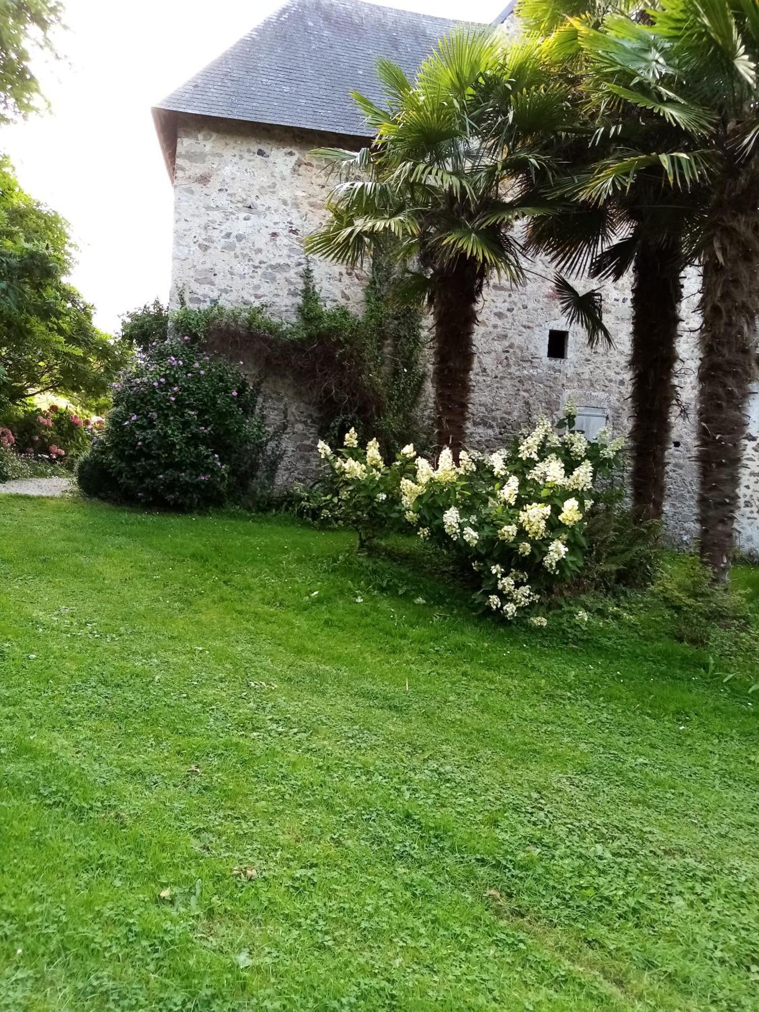 Gite De La Ferme De La Cour Crasville  Buitenkant foto